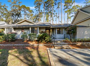 45 Oak Ct, Hilton Head Island, SC 29928