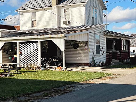 3rd image of 100 S Evans St