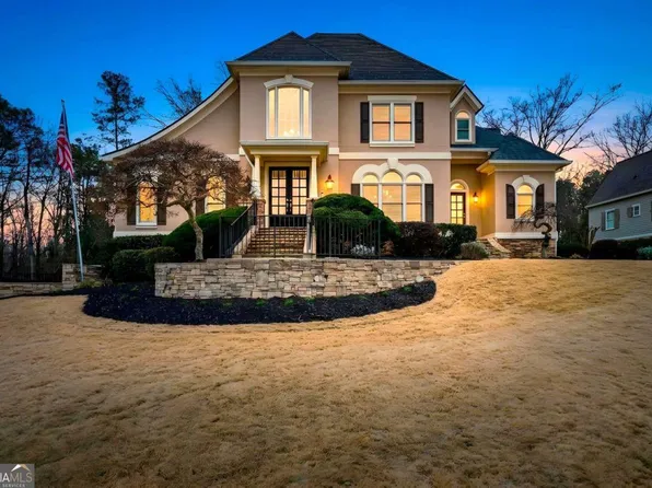 8550 Lake Forrest Dr, Douglasville, GA 30134