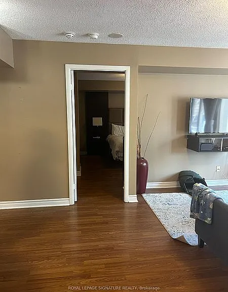 200 Victoria St #1518 — Photo 13