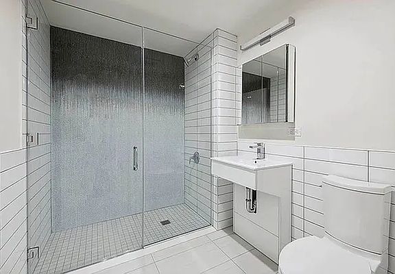 2nd image of 1107 Lexington Ave #3A