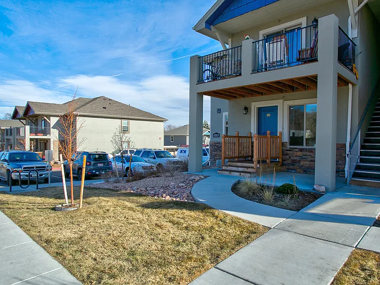 1283 Yuma St #101 — Photo 3