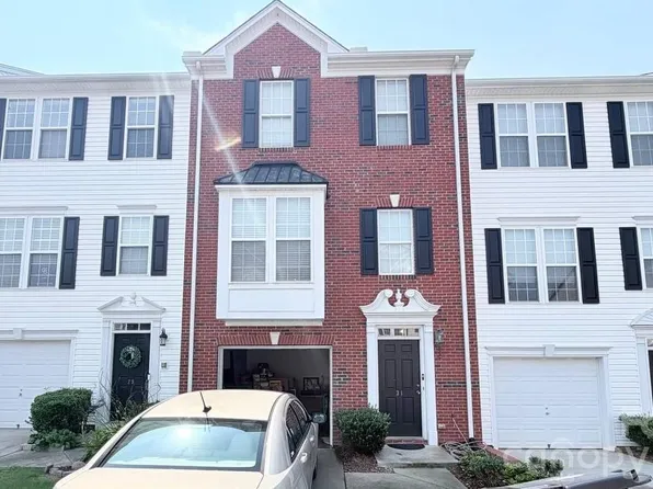 31 Heritage Oak Way, Simpsonville, SC 29681