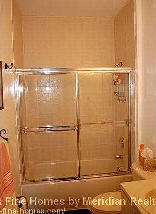 4th image of 5012 S Harbor Isles Dr #2404