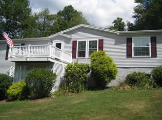 16 Lincoln St, Harveys Lake, PA 18618