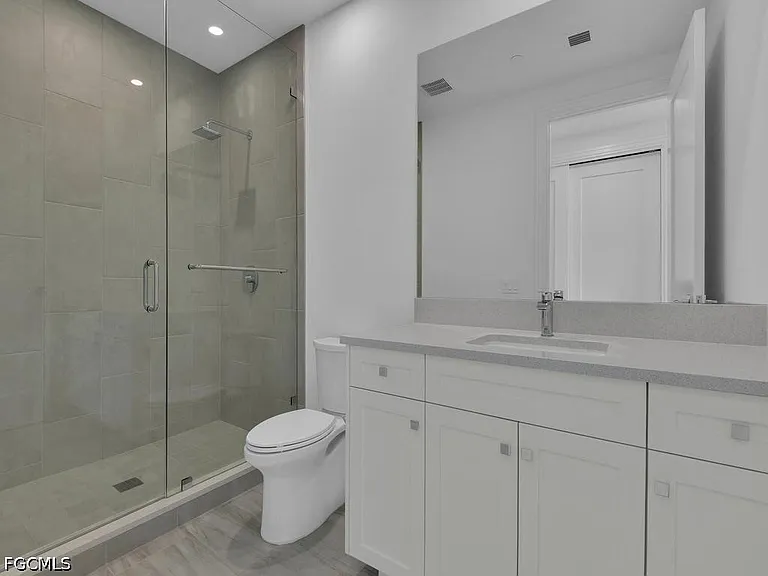 4810 Pelican Colony Blvd #304 — Photo 14