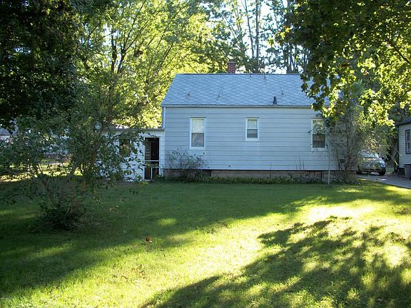 4th image of 816 Allen Dr
