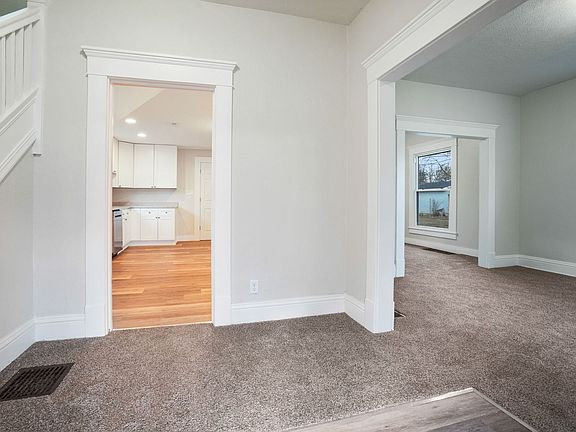 5th image of 99 Linden Ave