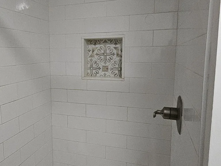 410 Main St #3 — Photo 3