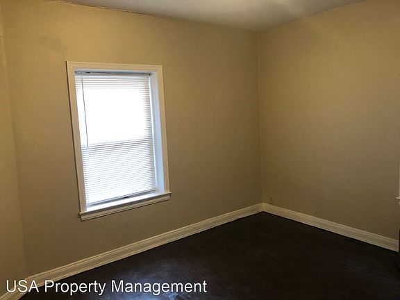 5th image of 2828 S Moreland Blvd #2