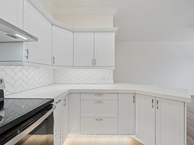 1027 Willcox St #201 — Photo 16