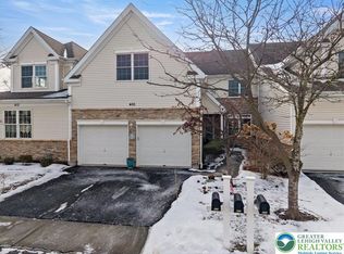 400 Inverness Cir, Easton, PA 18042