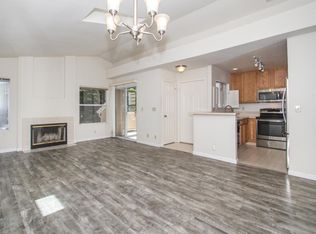 10 Amesport Lndg, Half Moon Bay, CA 94019