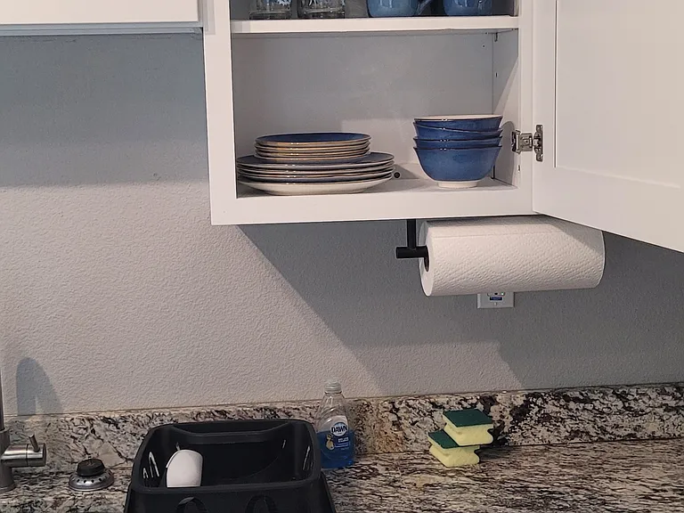 403 Earl St #2 — Photo 10