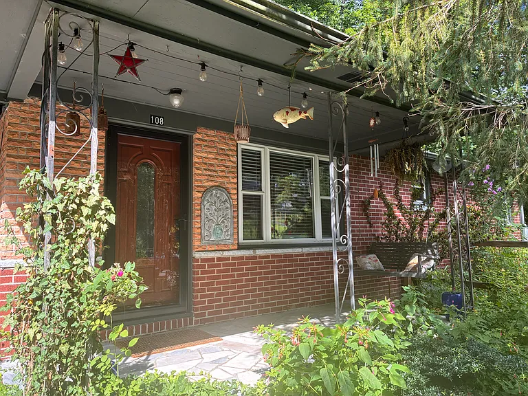 108 Virginia Ave — Photo 1