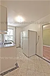 Rented by R New York