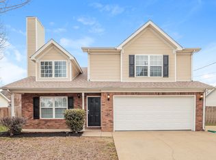 1316 Nicole Ln, La Vergne, TN 37086