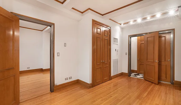 Rented by WAM Partners - William Moses Co. | media 77