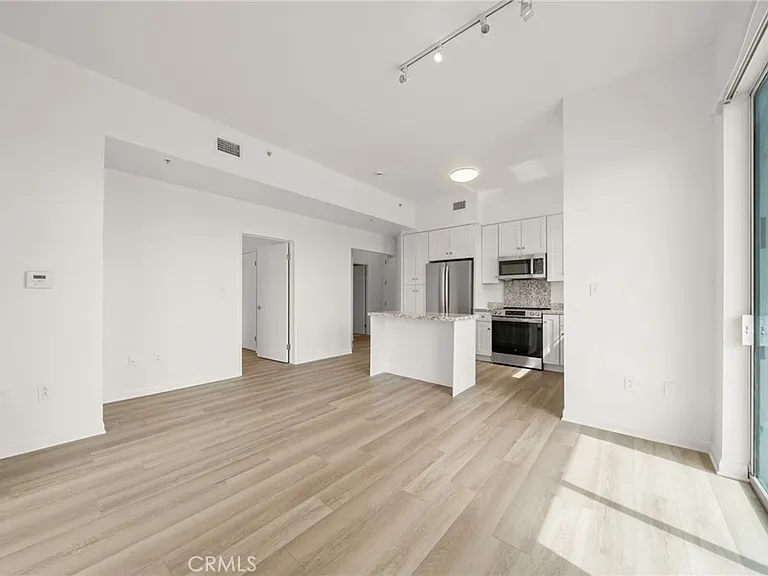 488 E Ocean Blvd #717 — Photo 16