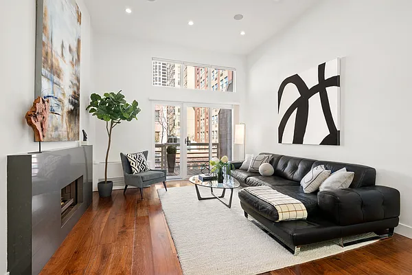 Sold by Compass | media 1