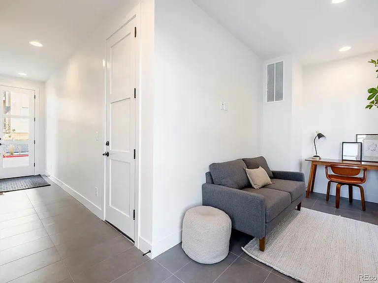 5231 N Eliot St — Photo 18