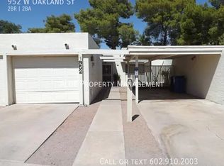952 W Oakland St, Chandler, AZ 85225