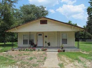 1111 York St, Warren, AR 71671