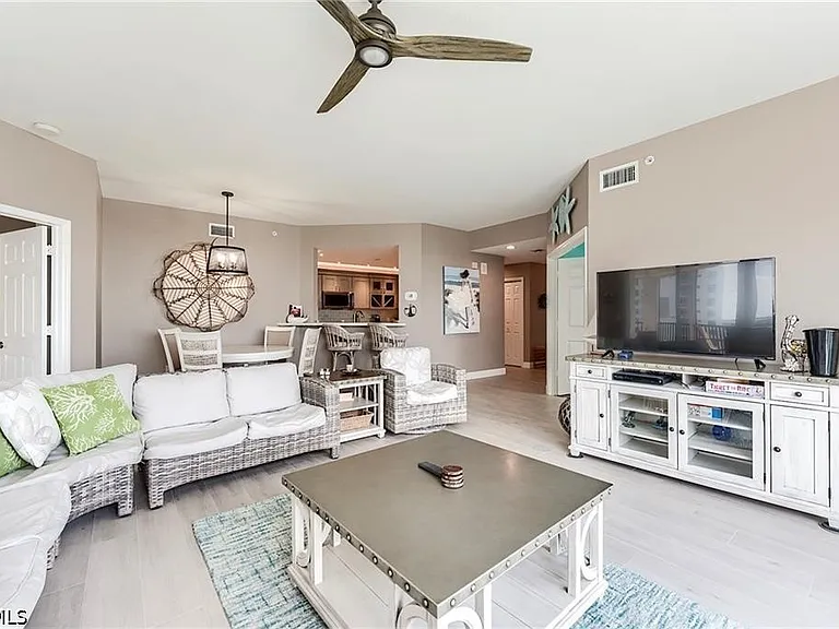 4183 Bay Beach Ln #375 — Photo 6