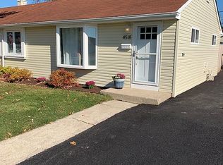 4518 W 89th St, Hometown, IL