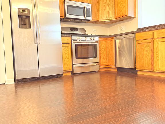 5th image of 2340 Flagstone Ln
