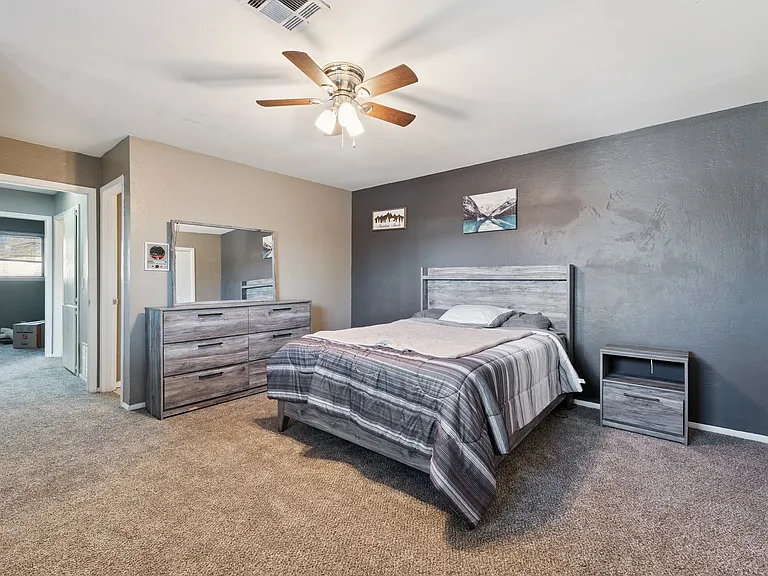 9605 Hefner Village Blvd — Photo 18