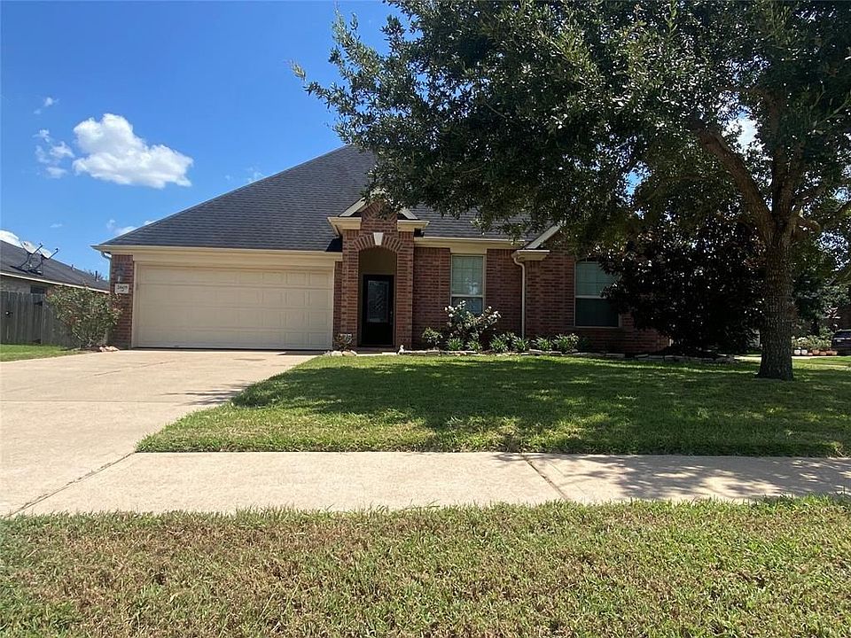 1st image of 2605 Avalon Lake Ln