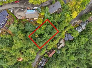 NW Macleay Blvd #13&14, Portland, OR 97210