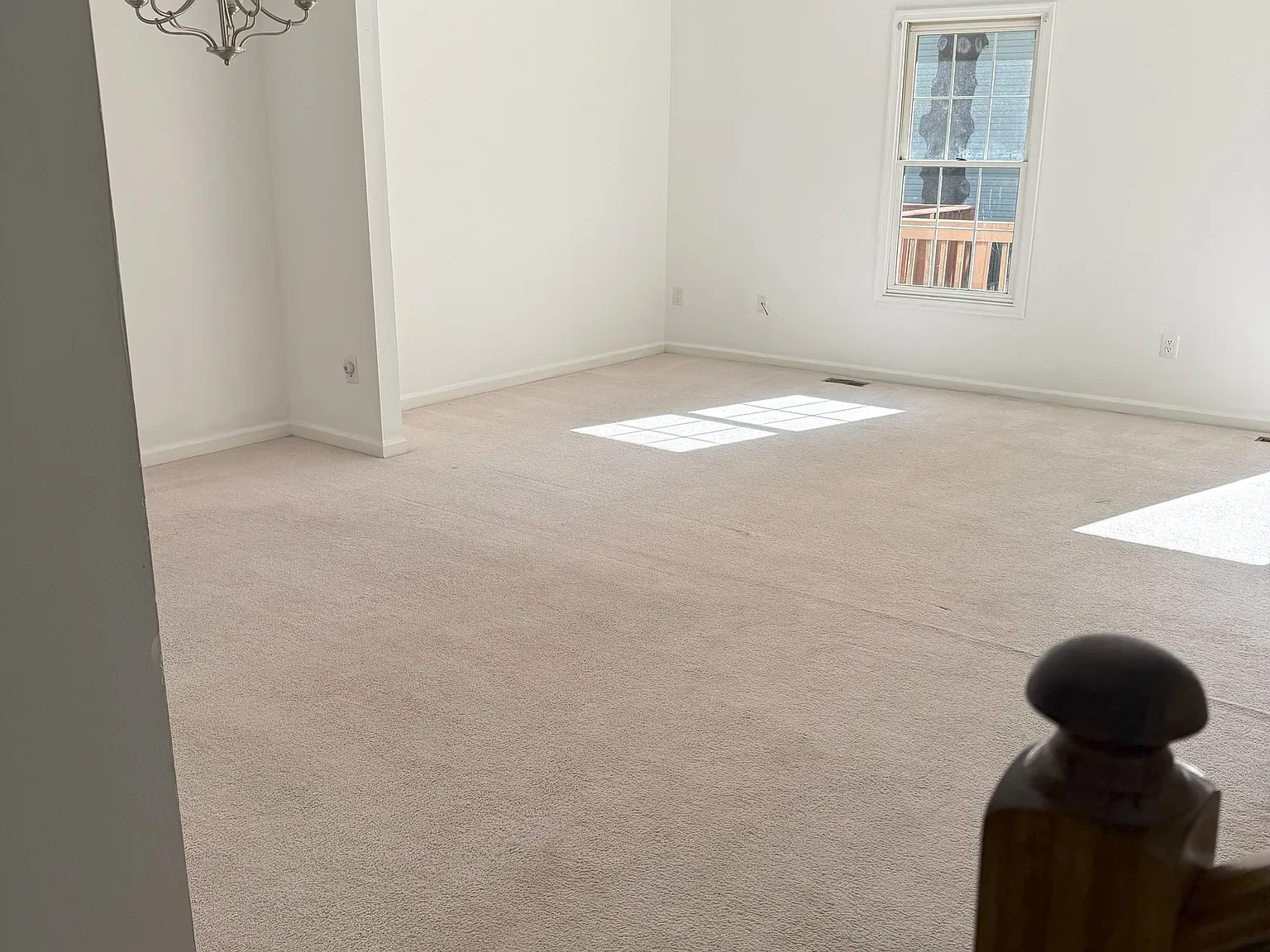 3 bed, 3.5 bath, 2156 sqft, $2,800 — Photo 3