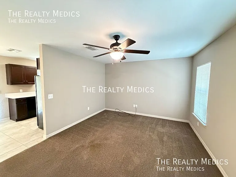 561 Marion Oaks Blvd — Photo 5