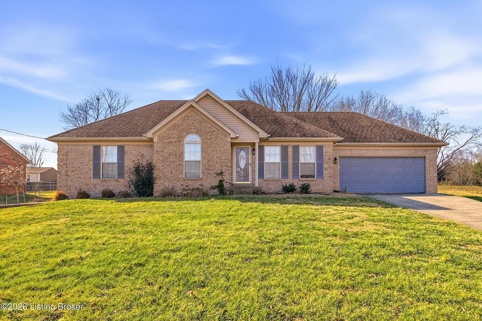 340 Jasper Ln photo 1