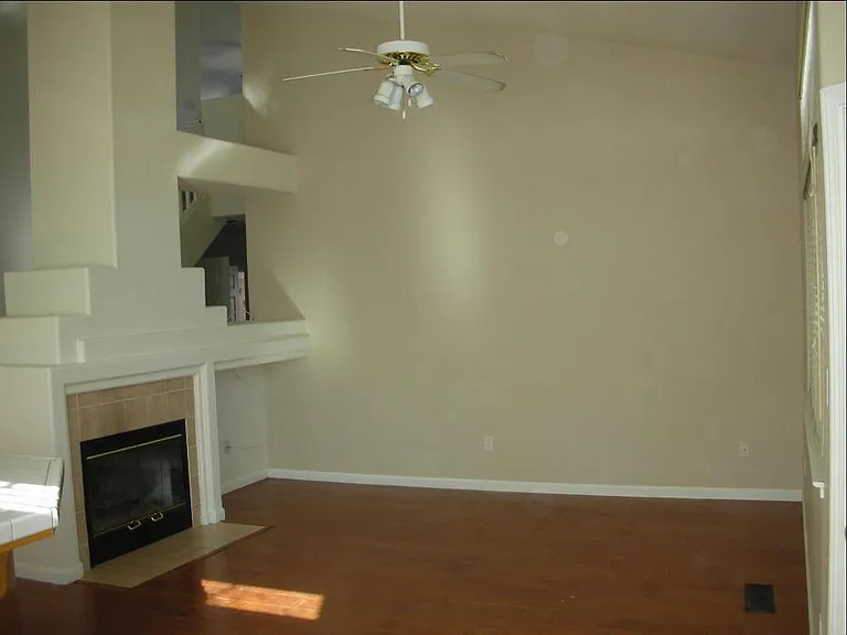 112 Putter Dr — Photo 6