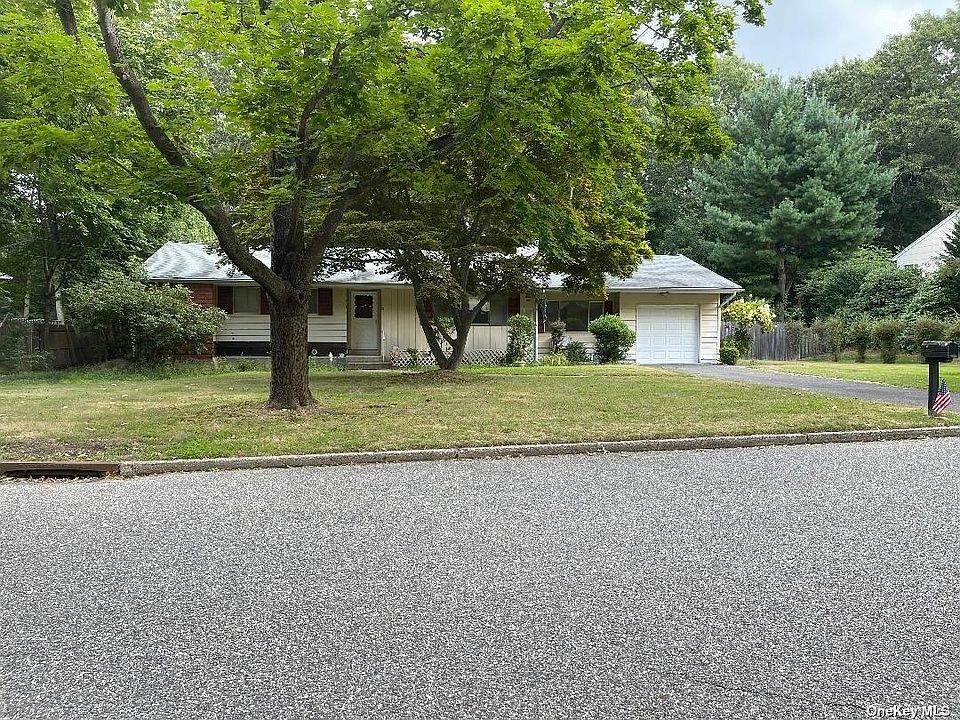 1st image of 53 Whitewood Dr