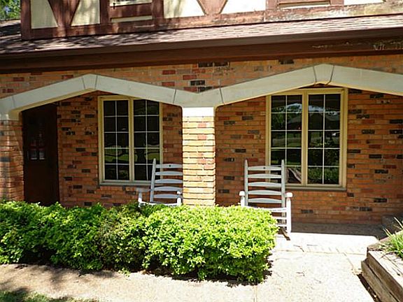 4th image of 105 Woodhaven Ct