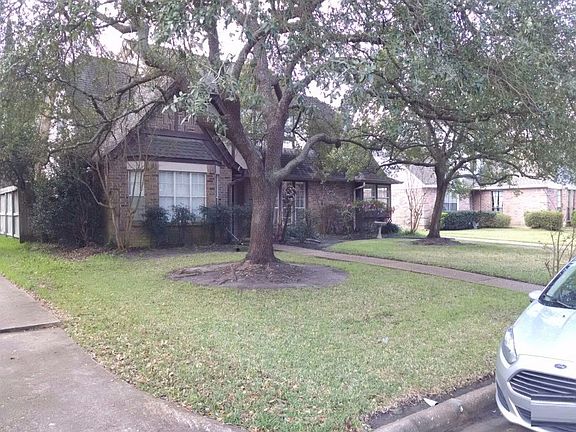 2nd image of 22419 Unicorns Horn Ln