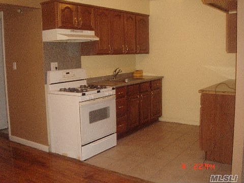 2nd image of 10762 142nd St