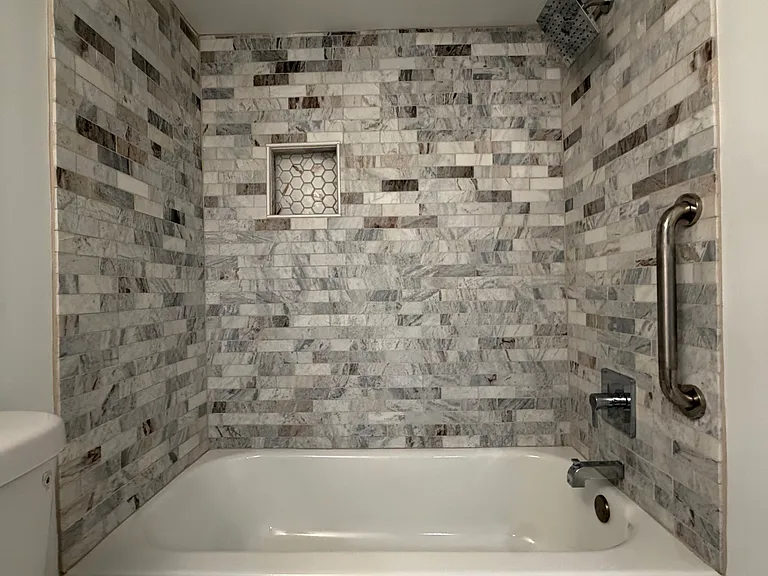 4548 Rosemarie Dr — Photo 14