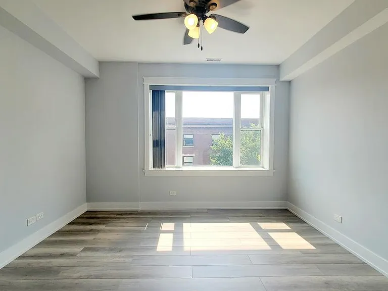 5228-34 S Blackstone / 1424-28 E 53rd St — Photo 46