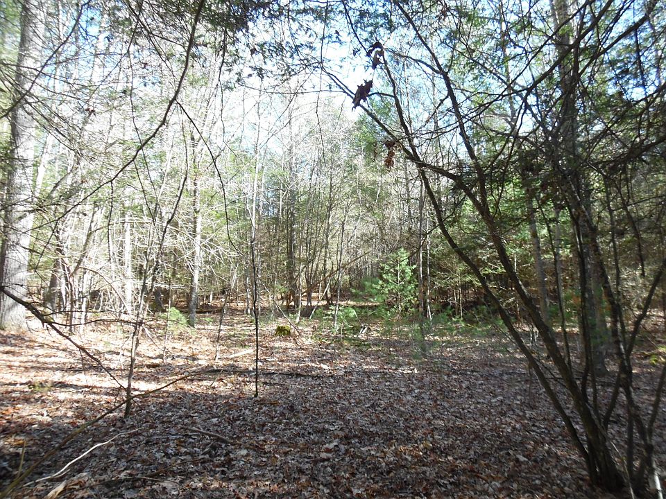 1st image of 4 Beaver Creek Rd