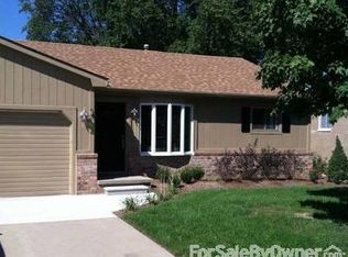 18411 Westmore St, Livonia, MI 48152