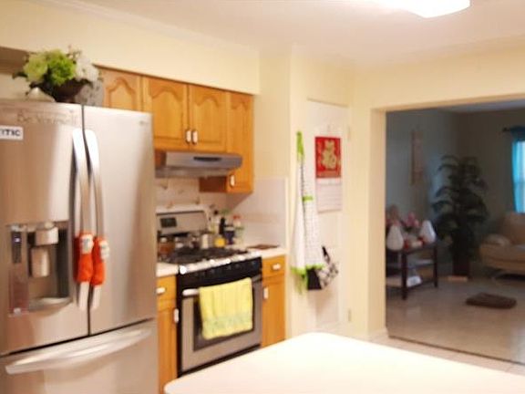 4th image of 3462 79th St N