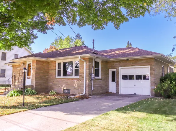 309 Ash Ave, Morrison, IL 61270