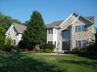 10617 Rocking Horse Trl, Kirtland, OH 44094