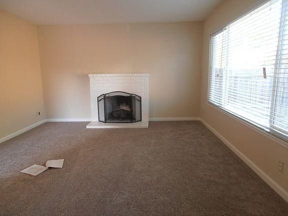 4th image of 5876 Crestmont Ave