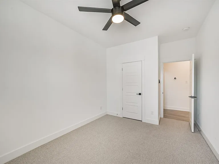 8321 Springwood Canyon Ln — Photo 33